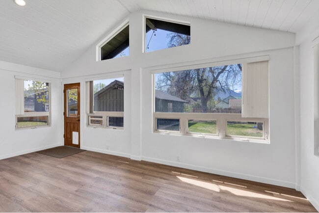 609 N 2nd St, Hamilton, MT 59840 - photo 5