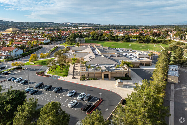 A welcoming community makes Laguna Niguel Elementary School a great place for young learners.