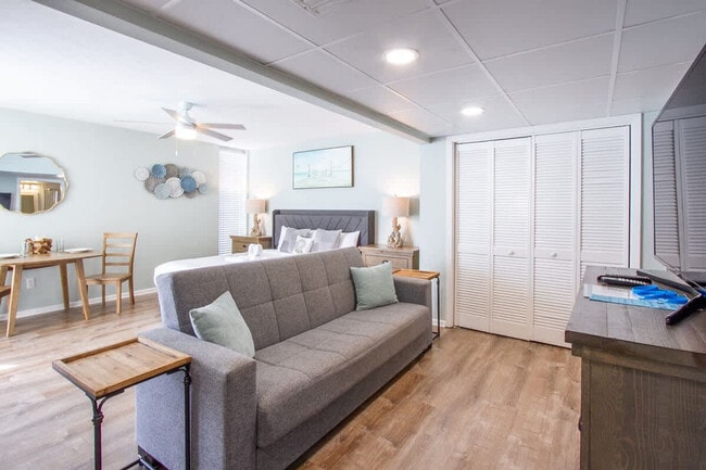 10517 Front Beach Rd unit FL8-ID1354971P, Panama City Beach, FL 32407 - photo 3