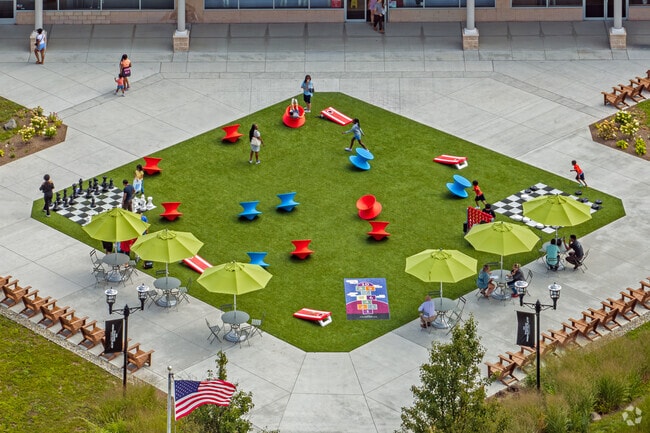 Beyond shopping, the Pocono Premium Outlets offer a wide range of activities for everyone.