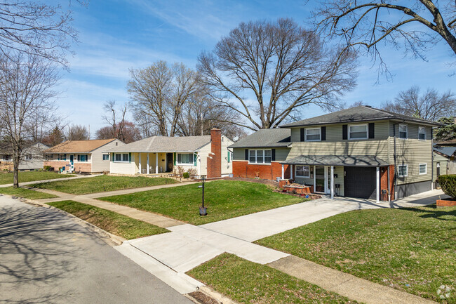 Linwood has a reputation for reasonably priced midcentury homes.
