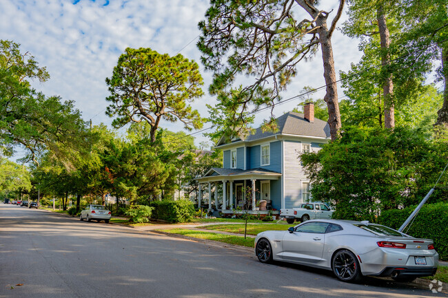 Homes in Sunset Park come in a wide range of architectural styles.