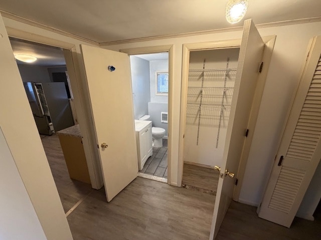 8 Spencer Ave, Newburgh, NY 12550 - photo 4