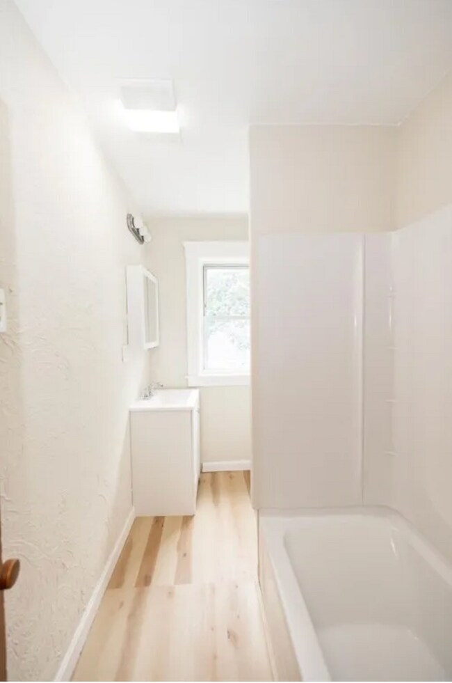 9 Englewood Ave unit Rooms, Worcester, MA 01603 - photo 7