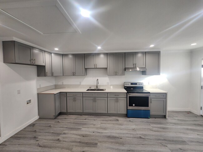 5107 Mammoth Ave unit 5109 Mammoth, Sherman Oaks, CA 91423 - photo 4