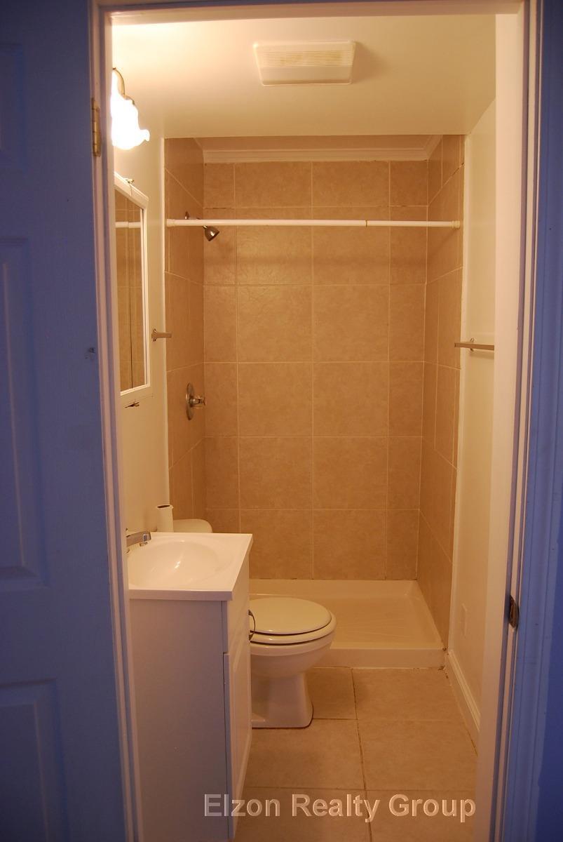 95 Undine Rd unit 95, Boston, MA 02135 - photo 1