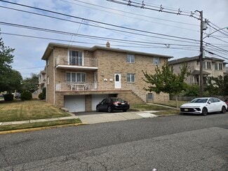 401 2nd St, Palisades Park, NJ 07650