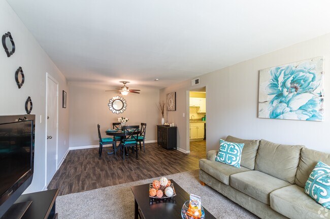 Bradley Square Apartments, North Charleston, SC 29406 - photo 7