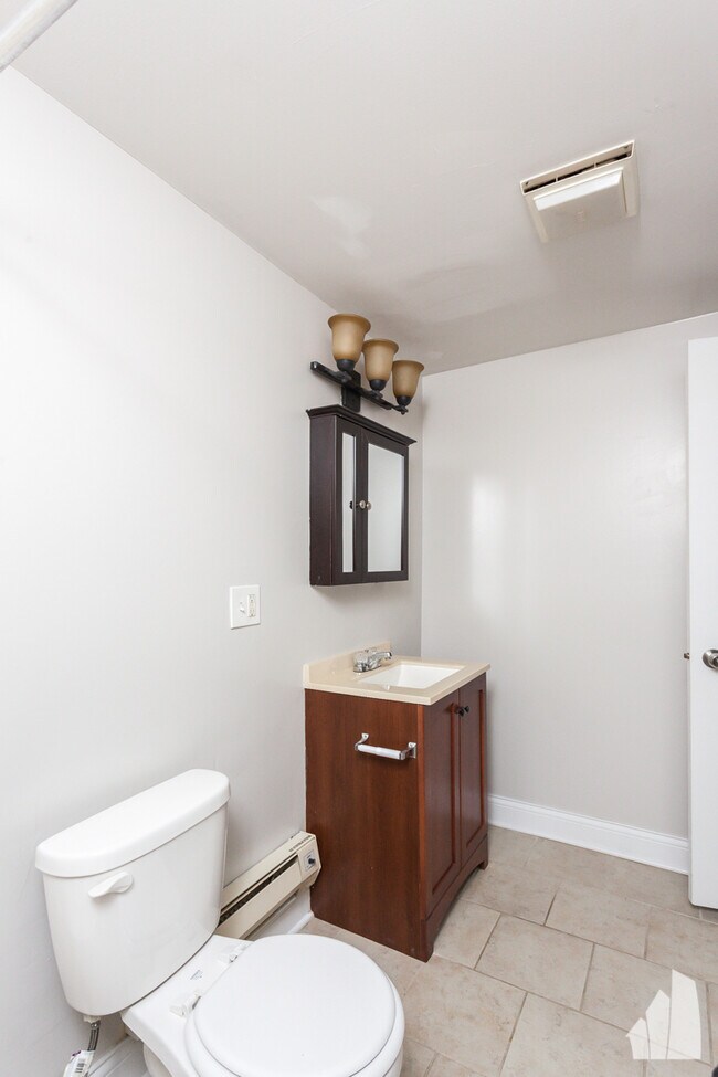 800 W Cornelia Ave unit 112, Chicago, IL 60657 - photo 5