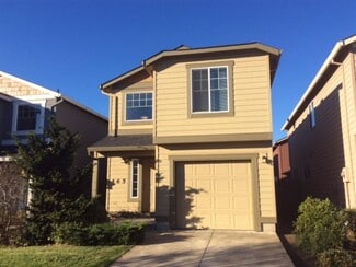 465 Donna Dr, Newberg, OR 97132