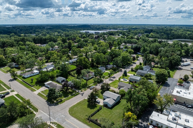 Homes in South Westnedge benefit from their proximity to retail and large public parks.