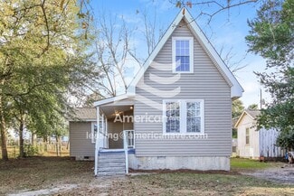 130 Pelzer St, Warrenville, SC 29851