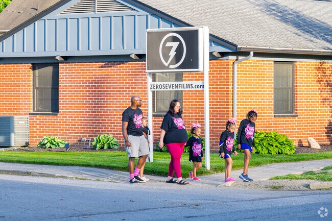 A Fairfield family walks to Bravas, the neighborhood's favorite food spot.