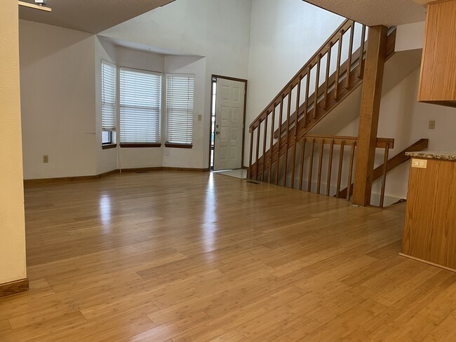 1760 S Ammons St, Lakewood, CO 80232 - photo 2