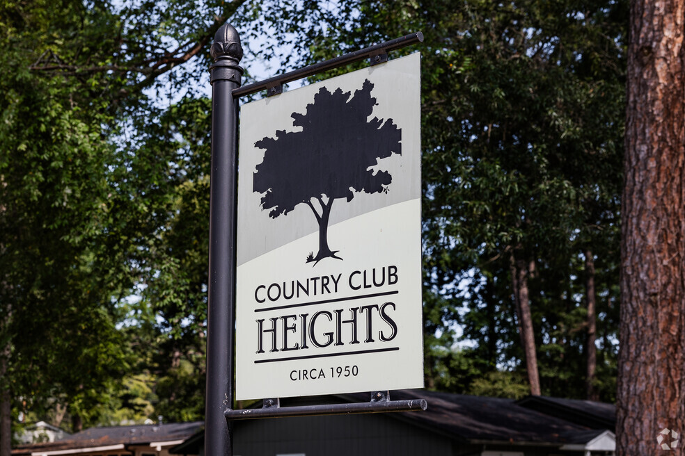 Country Club Heights