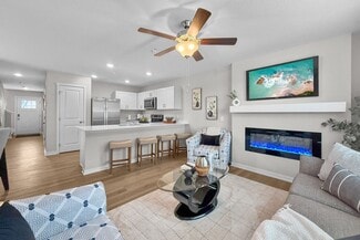 3681 Jasmine Ln, Waukee, IA 50263