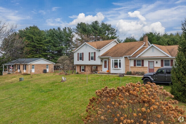 Smithsburg has several different home styles.