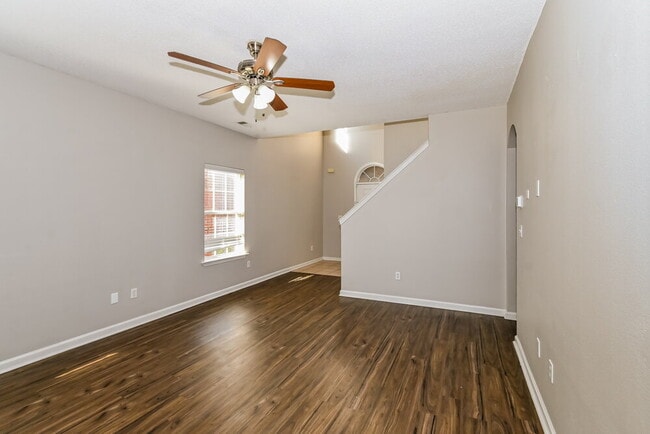 9915 White Poplar Dr, Olive Branch, MS 38654 - photo 5