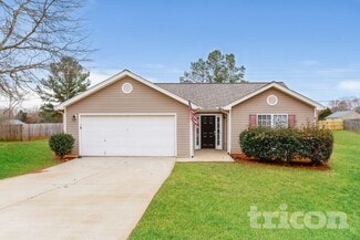 208 Ravenwood Ct, Bethlehem, GA 30620