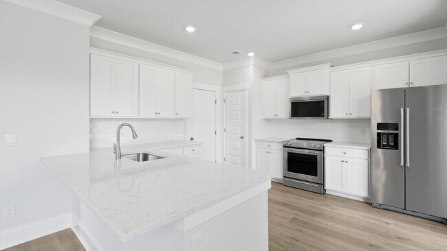 110 Terrace View Dr unit 36205386, Summerville, SC 29483 - photo 5