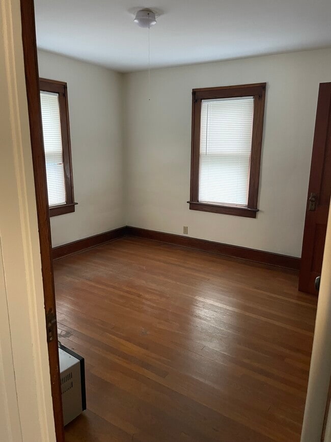 36 Kneeland Ave unit West Side Apartment, Binghamton, NY 13905 - photo 7