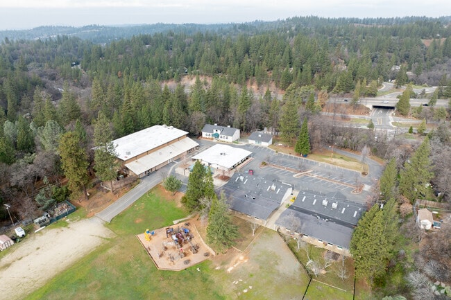 Niche gives El Dorado Adventist School a grade of B+.