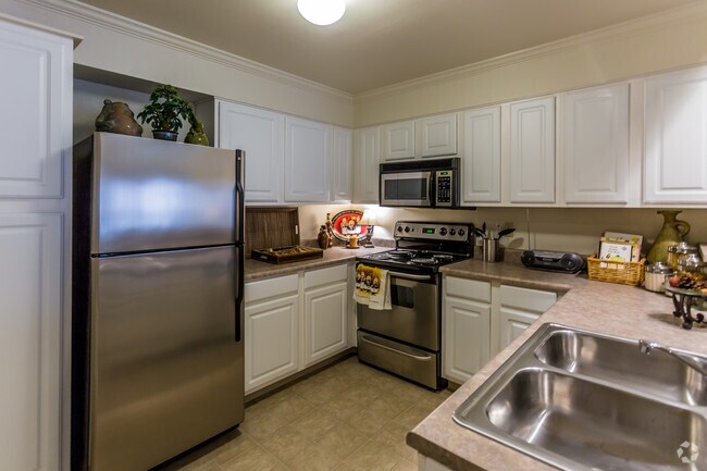 The Cedars at Wellington Lake, Little Rock, AR 72211 - photo 3