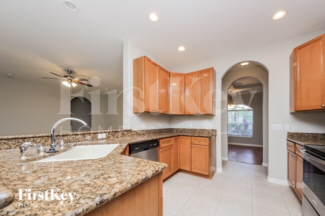 1902 Fairway Loop, Kissimmee, FL 34746 - photo 4