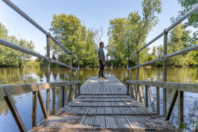 There are great fishing spots along the Rondout Creek in Tillson.