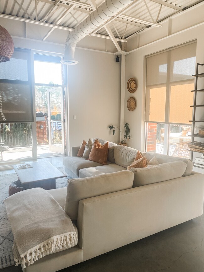 Peachtree Malone Lofts unit 3218, Atlanta, GA 30341 - photo 4