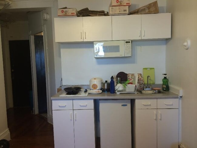 *Pictures are representative samples of the advertised unit. In some cases, the actual units you tou