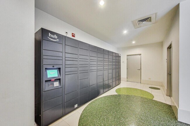 Emerald Condominiums unit 601B, Chicago, IL 60607 - photo 6