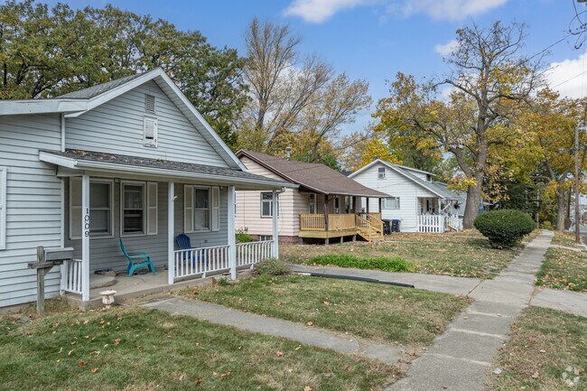 Bungalow and Cape Cod style homes with detached garages dominate the community in Miller Park.