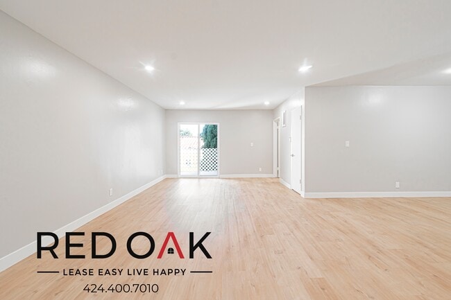 1909 Buckingham Rd unit 12, Los Angeles, CA 90016 - photo 5