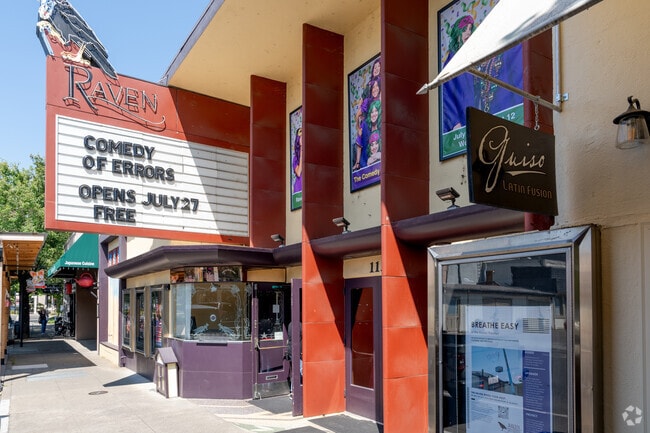 Catch a comedy show at The Raven in Healdsburg, California.