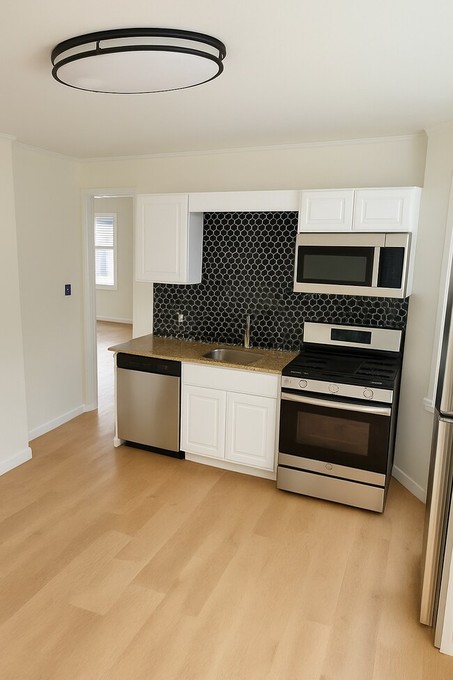 42 Crandall St Unit Crandall st, Providence, RI 02908