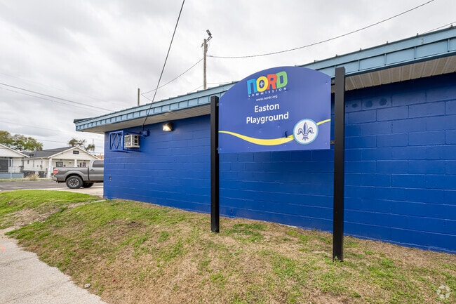 Enjoy playing baseball or basketball at Easton Park.