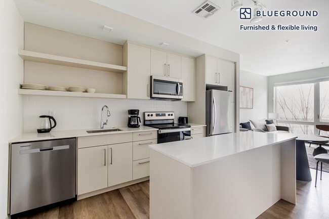 3688 Washington St unit FL3-ID1138, Boston, MA 02130 - photo 5