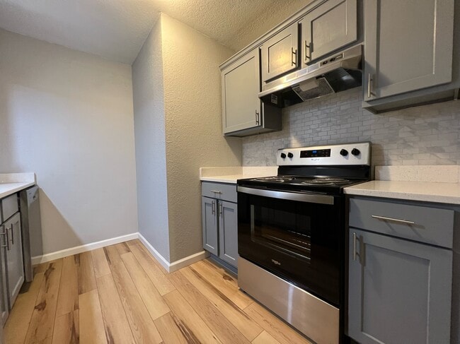 4715 S Fulton Ct unit 4715 S Fulton Ct., Tulsa, OK 74135 - photo 2