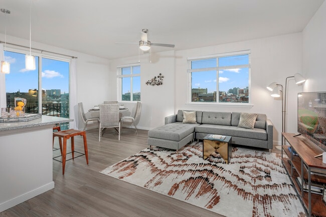 Center West, Baltimore, MD 21223 - photo 6