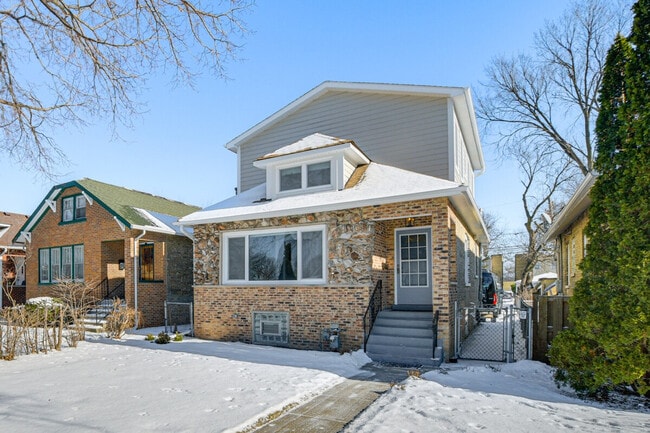 1503 Fowler Ave unit ID1306911P, Evanston, IL 60201 - photo 4