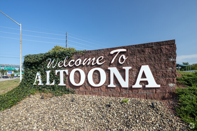 Living in Altoona offers residents a dense suburban feel and most residents own their homes.