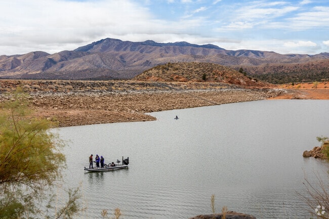 Many of the state parks have lakes and reservoirs that St George locals can enjoy.