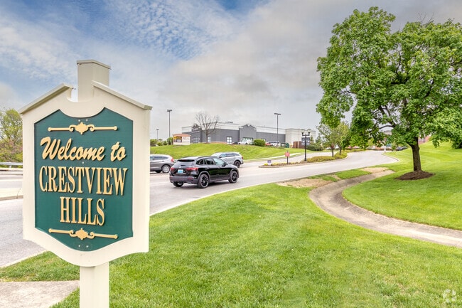 The entrance of Crestview Hills Town Center.