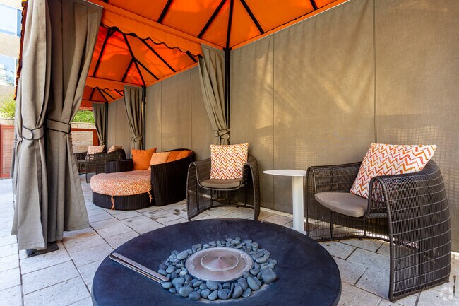 Elevation on Central, Phoenix, AZ 85012 - photo 7