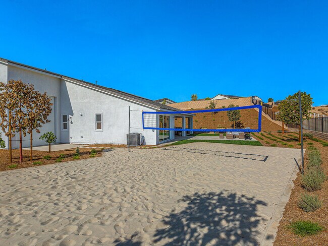 30105 Hillside Place, Castaic, CA 91384 - photo 7