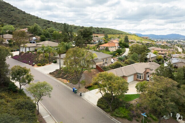 The vies in Sky Ranch cant be beat in most parts of the neighborhood.