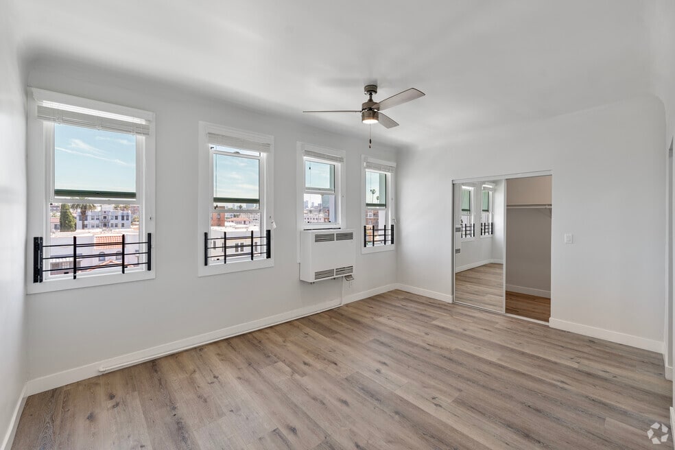 Newly Renovated Modern Studios!