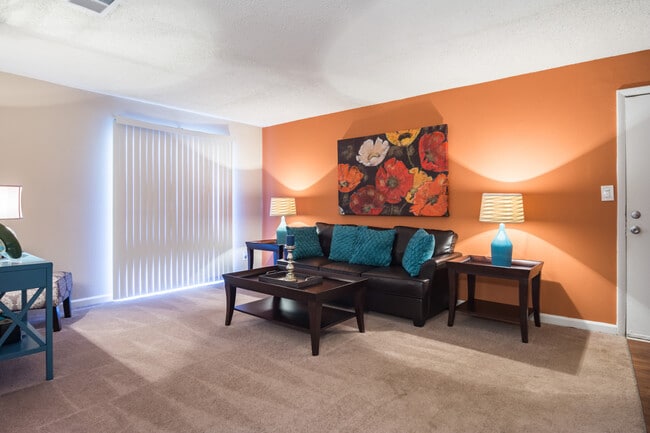 Dunwoody Pointe, Sandy Springs, GA 30350 - photo 5