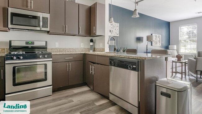 302 Constitution Ave unit B9-139, Bayonne, NJ 07002 - photo 7